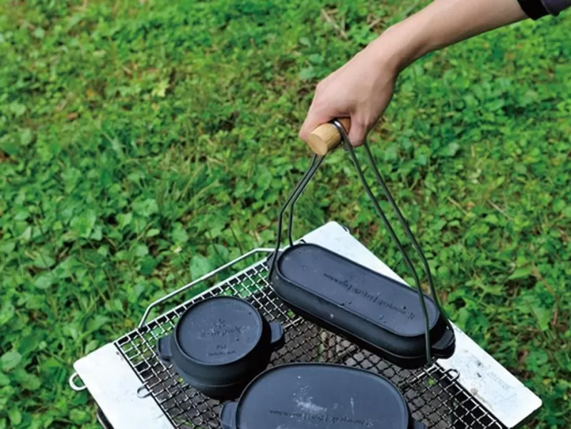 Snow Peak Micro Cast Iron Lifter^ Takibi For Cooking